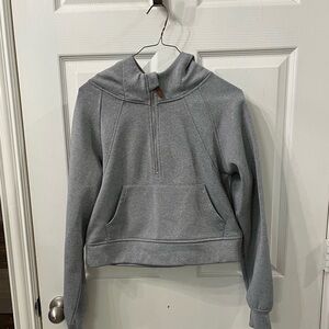 Laslulu Women’s Cropped Grey Hoodie, Size Small